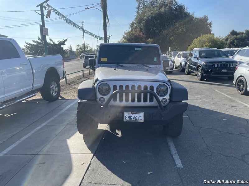 2017 Jeep Wrangler Unlimited Sport S   - Photo 1 - Visalia, CA 93292