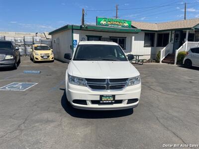 2016 Dodge Journey SE   - Photo 1 - Visalia, CA 93292