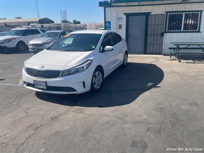 2017 Kia Forte LX   - Photo 3 - Visalia, CA 93292