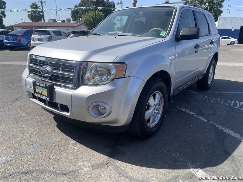 2010 Ford Escape XLT - Photo 1 - Visalia, CA 93292