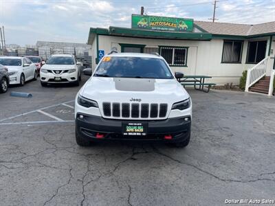 2019 Jeep Cherokee Trailhawk   - Photo 2 - Visalia, CA 93292