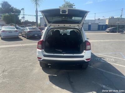 2016 Jeep Compass Sport SE   - Photo 12 - Visalia, CA 93292