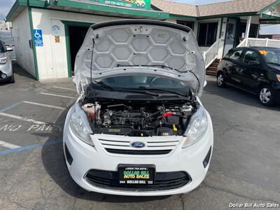 2011 Ford Fiesta S   - Photo 8 - Visalia, CA 93292