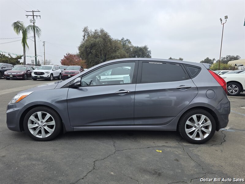 2014 Hyundai ACCENT SE - Photo 4 - Visalia, CA 93292