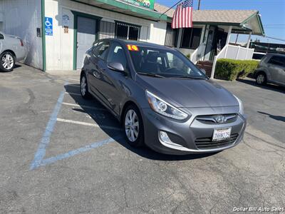 2014 Hyundai ACCENT SE Hatchback