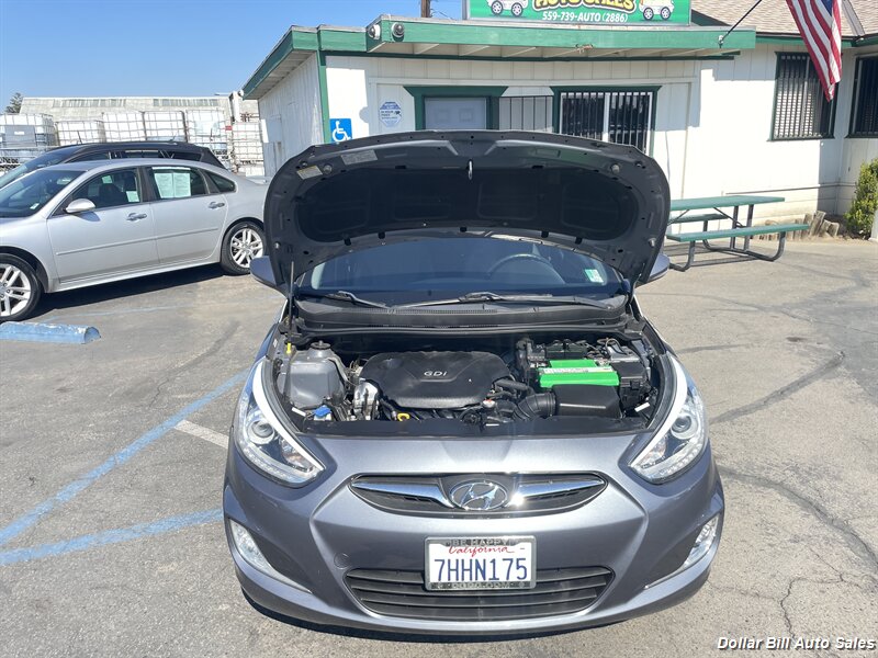 2014 Hyundai ACCENT SE   - Photo 10 - Visalia, CA 93292