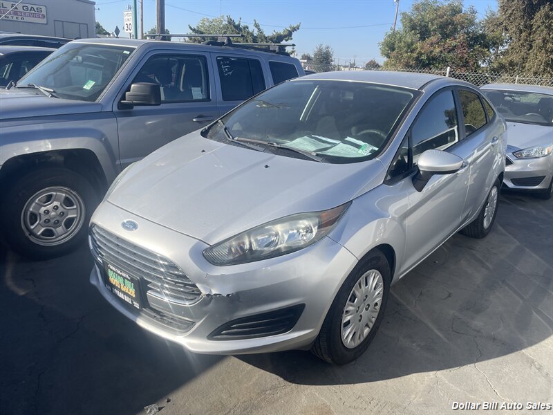 2019 Ford Fiesta S - Photo 1 - Visalia, CA 93292