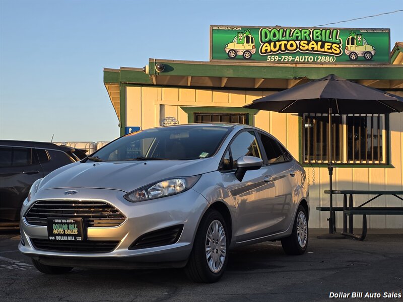 2019 Ford Fiesta S - Photo 3 - Visalia, CA 93292