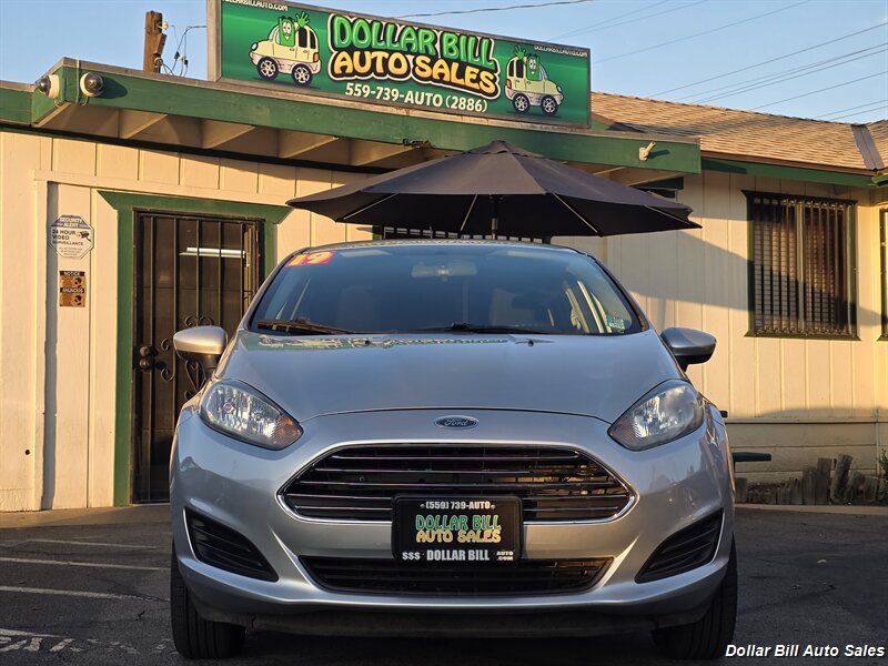 2019 Ford Fiesta S - Photo 2 - Visalia, CA 93292