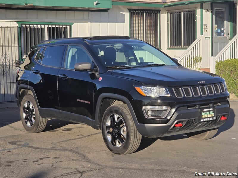 2018 Jeep Compass Trailhawk's photo