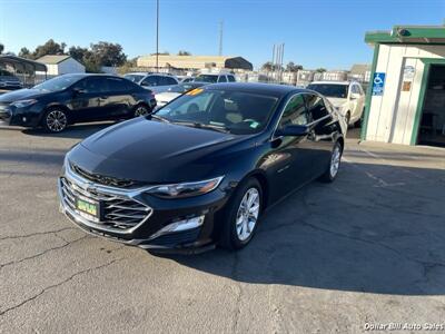 2020 Chevrolet Malibu LT   - Photo 3 - Visalia, CA 93292