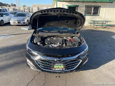 2020 Chevrolet Malibu LT   - Photo 9 - Visalia, CA 93292