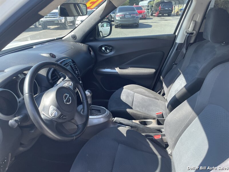 2015 Nissan JUKE SV - Photo 10 - Visalia, CA 93292