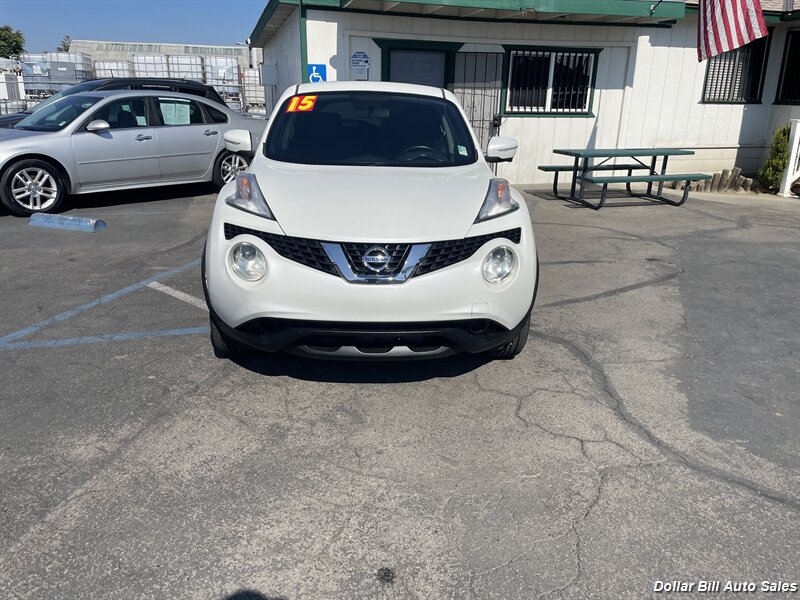 2015 Nissan JUKE SV - Photo 2 - Visalia, CA 93292