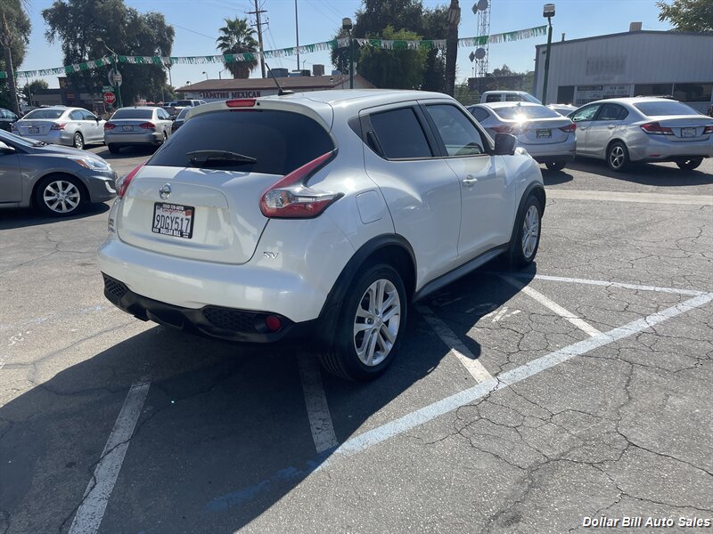 2015 Nissan JUKE SV - Photo 7 - Visalia, CA 93292