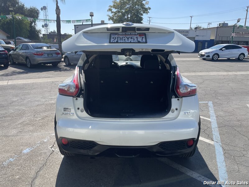 2015 Nissan JUKE SV - Photo 12 - Visalia, CA 93292