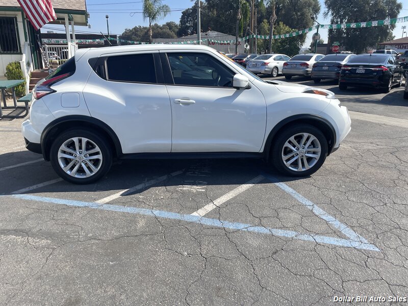2015 Nissan JUKE SV - Photo 8 - Visalia, CA 93292