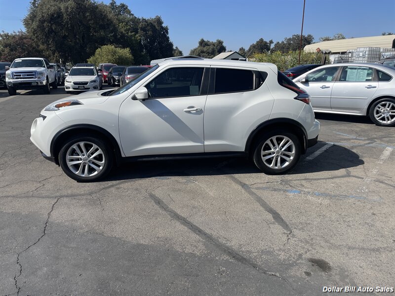 2015 Nissan JUKE SV - Photo 4 - Visalia, CA 93292