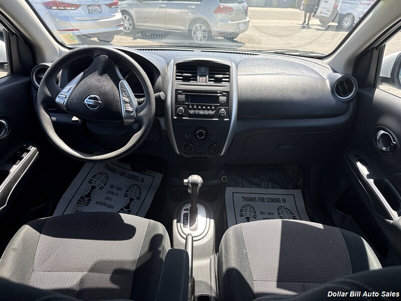 2018 Nissan Versa SV - Photo 7 - Visalia, CA 93292