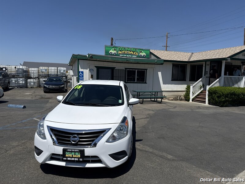 2018 Nissan Versa 1.6 SV CVT's photo