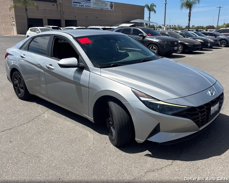 2021 Hyundai ELANTRA SEL - Photo 2 - Visalia, CA 93292