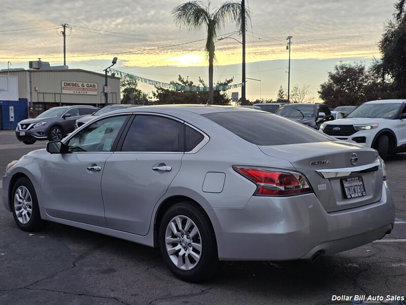 2015 Nissan Altima 2.5 S - Photo 5 - Visalia, CA 93292