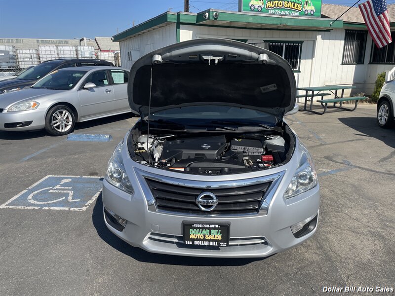 2015 Nissan Altima 2.5 S   - Photo 9 - Visalia, CA 93292