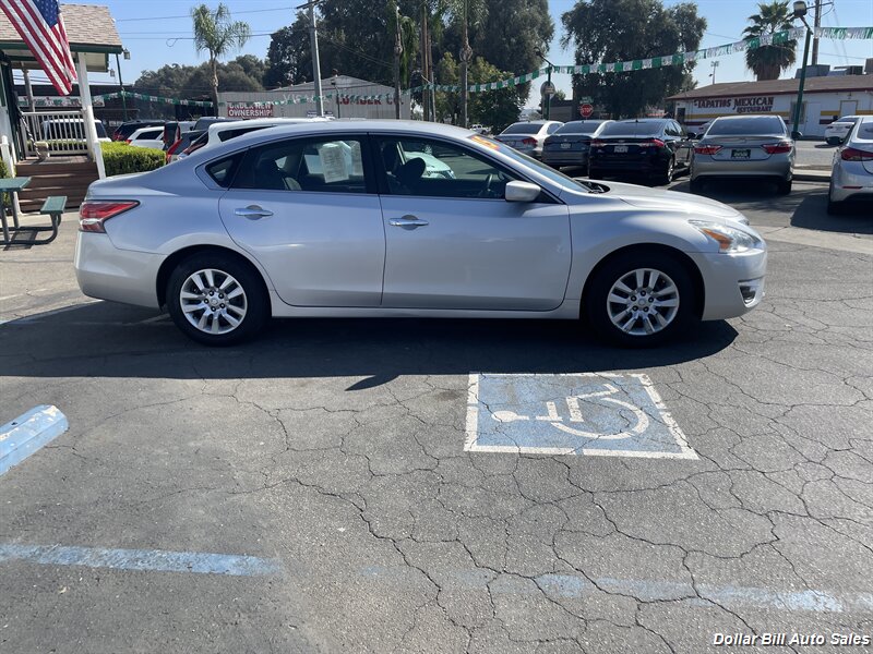 2015 Nissan Altima 2.5 S   - Photo 8 - Visalia, CA 93292