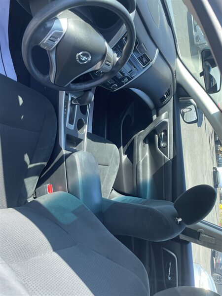 2015 Nissan Altima 2.5 S   - Photo 10 - Visalia, CA 93292