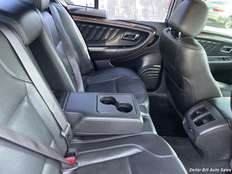 2016 Ford Taurus Limited - Photo 13 - Visalia, CA 93292