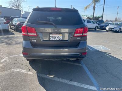 2015 Dodge Journey SXT   - Photo 6 - Visalia, CA 93292