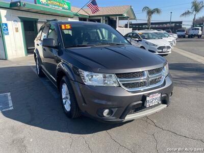 2015 Dodge Journey SXT   - Photo 1 - Visalia, CA 93292