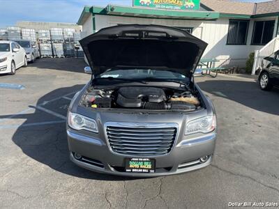 2012 Chrysler 300 Series Limited   - Photo 9 - Visalia, CA 93292