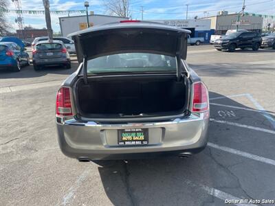 2012 Chrysler 300 Series Limited   - Photo 12 - Visalia, CA 93292