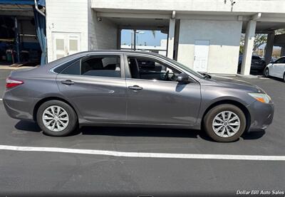 2015 Toyota Camry LE Sedan