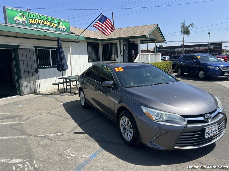 2015 Toyota Camry LE - Photo 6 - Visalia, CA 93292