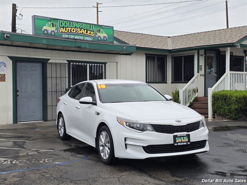 2018 Kia Optima LX   - Photo 1 - Visalia, CA 93292