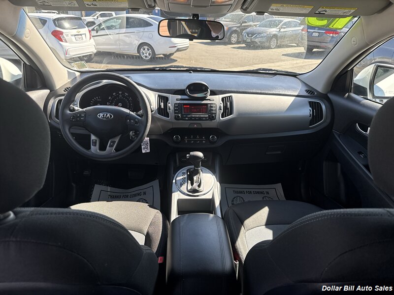 2015 Kia Sportage LX - Photo 7 - Visalia, CA 93292