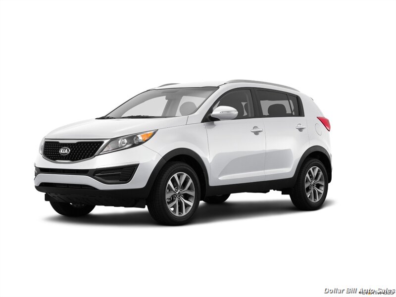 2015 Kia Sportage LX   - Photo 1 - Visalia, CA 93292