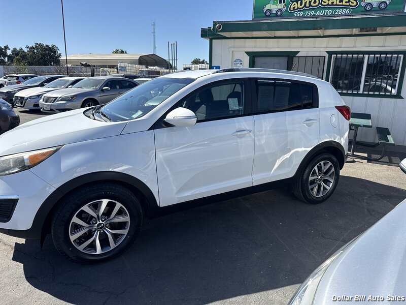 2015 Kia Sportage LX - Photo 2 - Visalia, CA 93292