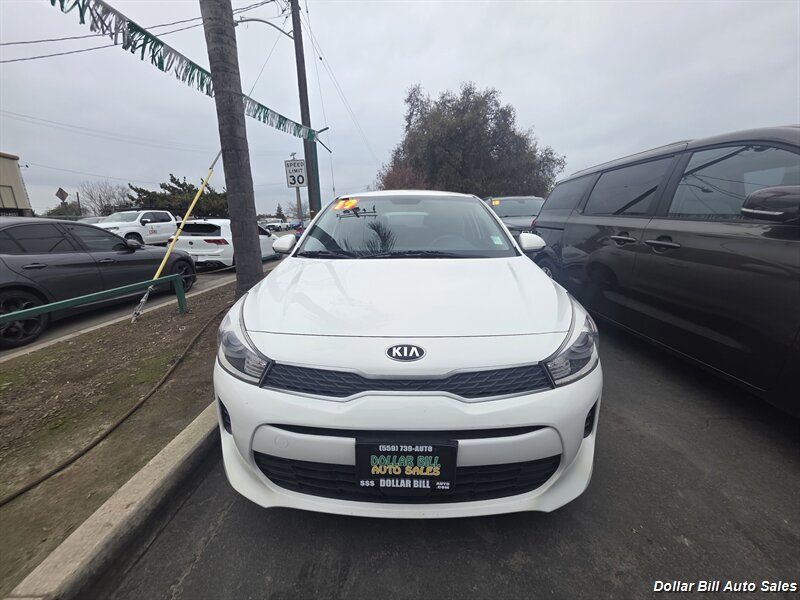 2019 Kia Rio 5-Door S  