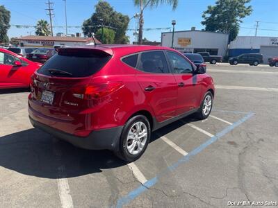 2012 Hyundai TUCSON GL   - Photo 7 - Visalia, CA 93292