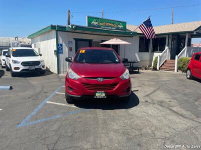 2012 Hyundai TUCSON GL   - Photo 2 - Visalia, CA 93292