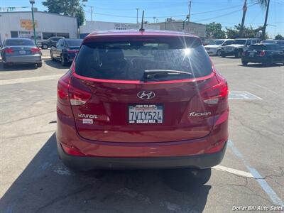 2012 Hyundai TUCSON GL   - Photo 6 - Visalia, CA 93292