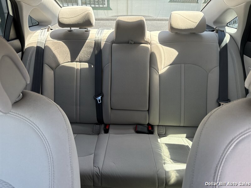 2015 Hyundai SONATA Sport - Photo 5 - Visalia, CA 93292