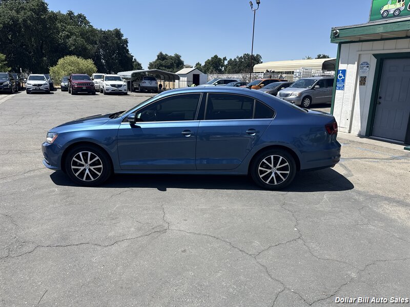 2018 Volkswagen Jetta 1.4T SE - Photo 2 - Visalia, CA 93292