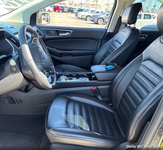 2019 Ford Edge SEL - Photo 5 - Visalia, CA 93292