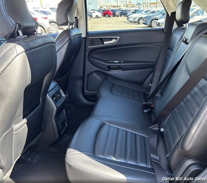 2019 Ford Edge SEL - Photo 6 - Visalia, CA 93292