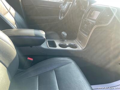 2014 Jeep Grand Cherokee Laredo   - Photo 14 - Visalia, CA 93292