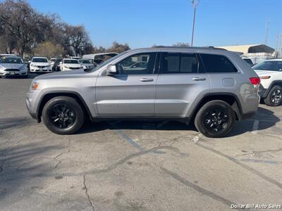 2014 Jeep Grand Cherokee Laredo   - Photo 4 - Visalia, CA 93292